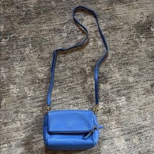Talbots Blue Leather Crossbody Bag - adjustable straps - great condition
